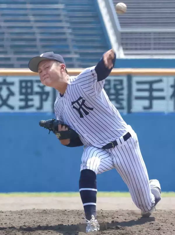 【高校野球】常葉大菊川が８年ぶりＶに王手　プロ注目二刀流の佐藤大介が２失点完投　２７日に聖隷クリストファーと決勝戦…静岡大会