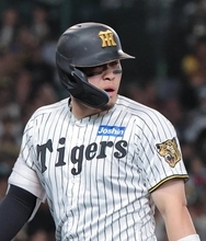 【阪神】佐藤輝明、田淵、バースに次ぐ２年連続４０発は最終戦に持ち越し　昨年は１４３試合目で到達　球団最多８４長打もあと２