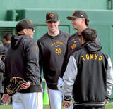 「【巨人】阿部監督、キャベッジに打点増指令「こだわってほしい」来日２年目の進化に期待」の画像1