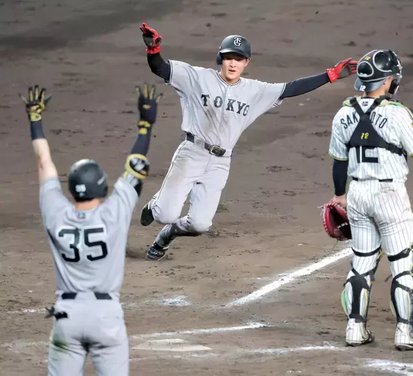 【巨人】甲子園で執念の再逆転勝利「やっと巨人の一員に」９回代打・坂本打から最後は松本剛Ｖ打　８回大城卓三が同点ソロ…７回に３失点で逆転許すも連敗ストップ