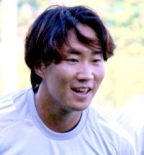 アントワープＤＦ綱島悠斗がベルギー移籍後初ゴール…ＧＫ野沢大志ブランドンとともに４―０勝利貢献