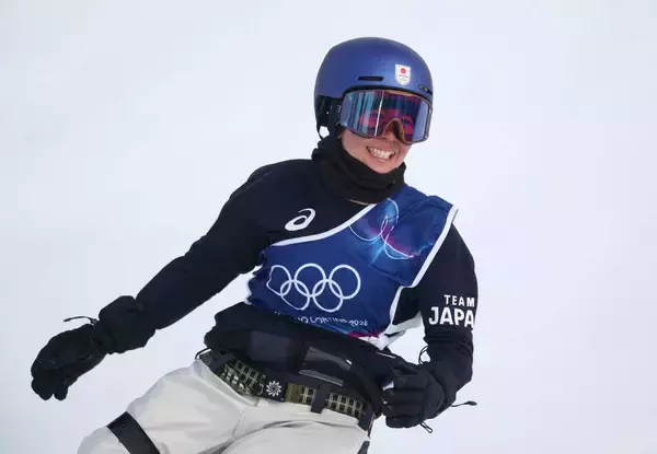 【五輪】１９歳４８日で冬季日本女子最年少金メダリスト・深田茉莉はこんな人　好物は兄が作ったチキンのトマト煮…スノーボード女子スロープスタイル