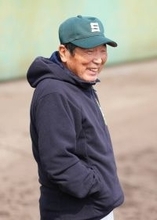 【センバツ】７７歳の専大松戸・持丸監督、大阪桐蔭・西谷監督の印象に「報徳の選手という感覚」いざ準決勝