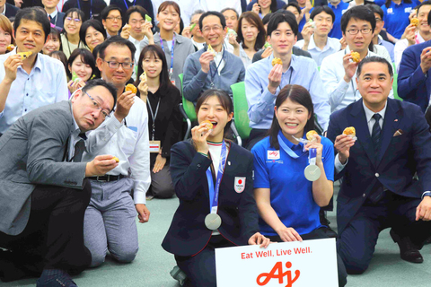 【フィギュア】坂本花織さん　決起集会の「やる気をより起こさせる」ティラミスでＷ銀メダル　スコーンをほおばる場面も