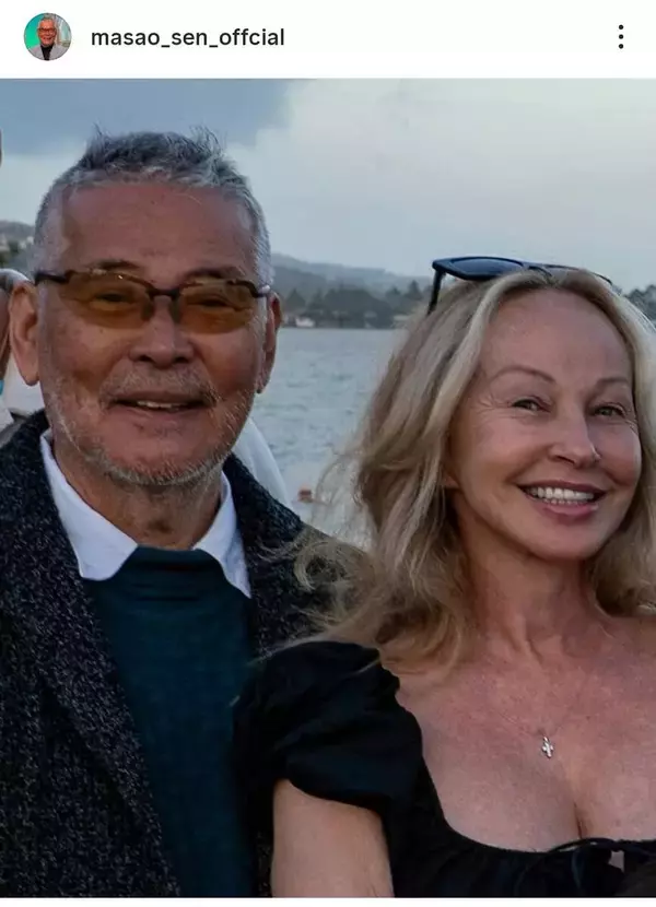 ７９歳・千昌夫「女房と」レアな２ショット「ベストカップル」「ラブラブ」「お似合いですね」と反響