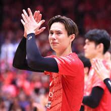 【バレー】高橋藍号泣「自分の力不足」　サントリー連覇の夢破れる　宿敵・大阪Ｂに０―３で終戦…ＳＶリーグ決勝