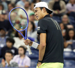 ２０歳・坂本怜　世界１２位、米国のティアフォーにストレート負け　「雰囲気にのまれた」　日本男子５年ぶりの３回戦進出ならず