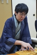 広瀬章人九段、８年ぶりタイトル獲得「一つ結果を残せて良かった」王座戦五番勝負で伊藤匠二冠から奪取