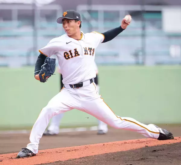 【巨人】またまた新人キラリ　身長１７４センチの剛腕ルーキーに大歓声…ドラ３・山城京平が快速球連発で２回０封