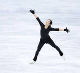 「【五輪】１７歳の中井亜美、冬季五輪最年少金メダルへきょうフリー　最終調整でトリプルアクセル２度着氷」の画像1