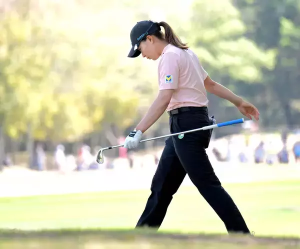 今季日本初参戦の渋野日向子は予選落ち決定的　昨年１１月は棄権　日本ツアー２戦連続で見せ場なし