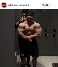 筋肉タレントのバキバキ上半身に驚がく！「やばいって！」「至宝だ」「もはや筋繊維の集合体」横川尚隆が公開