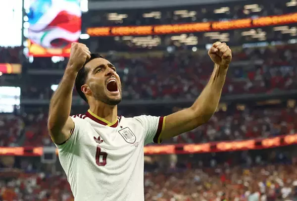 【Ｗ杯】まさに無敵艦隊！　スペインが３５戦無敗＆Ｗ杯史上初の６戦連続無失点　指揮官「非常に高いレベルの２６人だ」