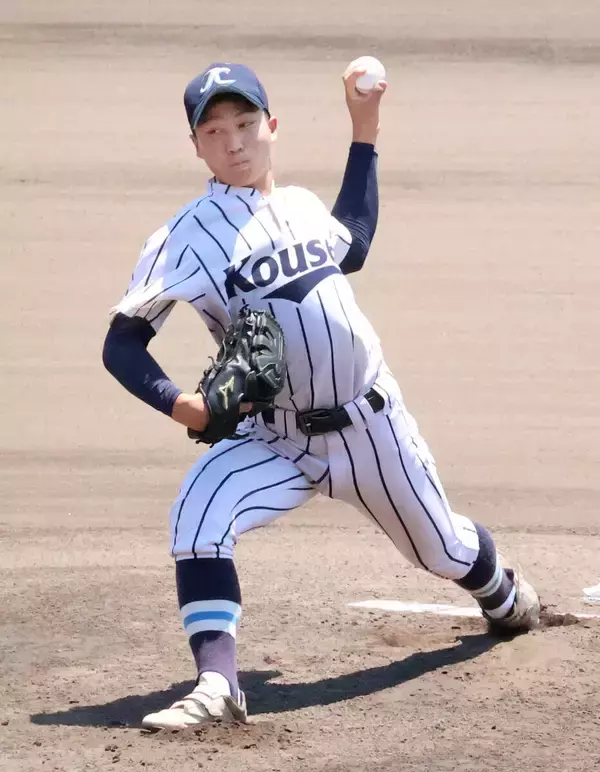 【高校野球】Ｍ－１王者「たくろう」赤木裕の母校・光泉カトリック、猛打爆発で１回戦突破「自分たちも全国で注目されるように」