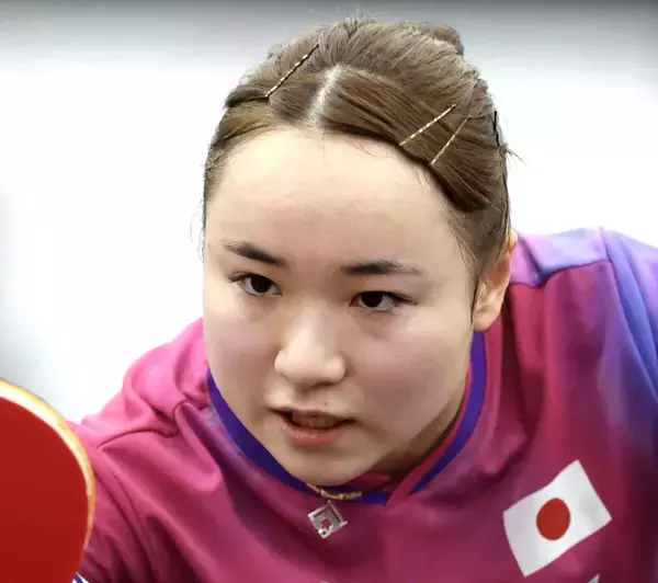 【卓球】団体快勝の伊藤美誠「お客さんがいてくれて嬉しかった」無観客開催の東京五輪の心残りを晴らす　異例の写真撮影会にも笑顔…アジア大会