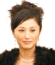 井上晴美　２６年ぶりの姿に騒然！「ええええ」「綺麗すぎる」５１歳グラビア撮影「永遠のアイドル」