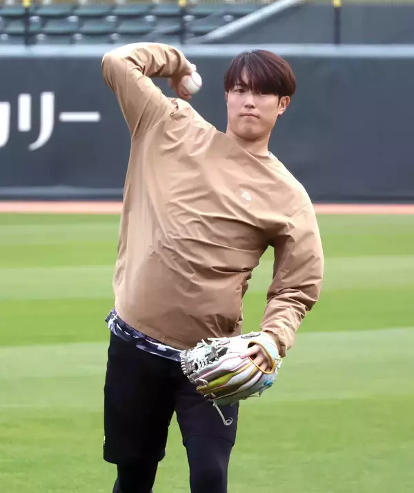 「【広島】３１日・ヤクルト戦に先発予定の森下暢仁、栗林の準完全試合が刺激「より一層、自分もやらないという気持ちに」」の画像