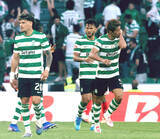 「スポルティング守田英正　ＰＫ献上から今季初ゴール　ハードタックルと奮闘も　リスボン・ダービーに敗戦」の画像1