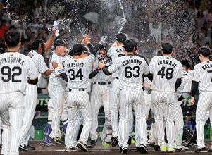 【阪神】９年ぶりの最大７点差逆転で今季初のサヨナラ勝ち　森下翔太が１１号の劇弾「最後の最後にでかいのを打ててよかった」…藤川球児監督も興奮「あんまり見たことない」