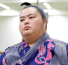 パリ公演で総合Ｖの大関・琴桜が帰国　現地の食事は「日本でも馴染みのあるもので、違和感なくという感じだった。でも、お米を食べたい」