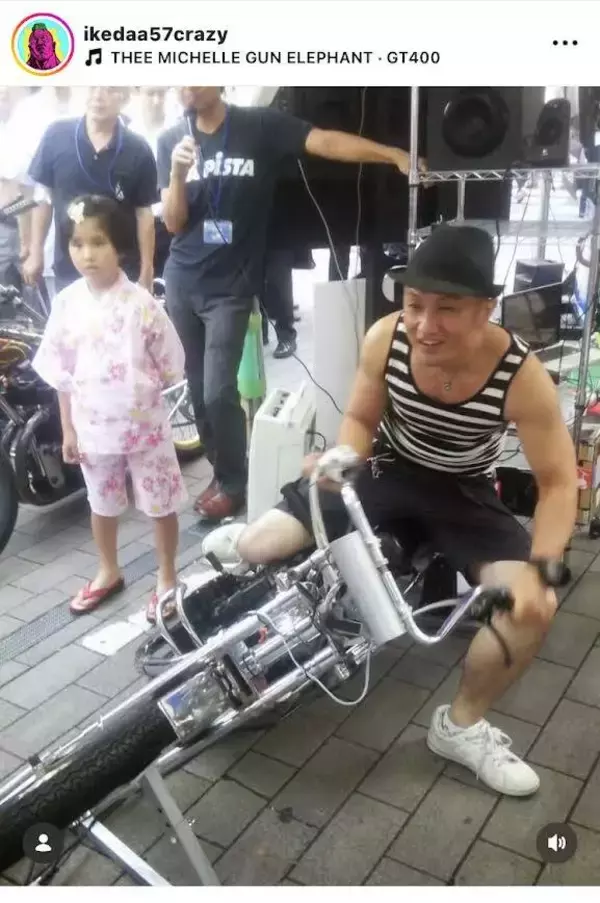 親子コンビ・完熟フレッシュ、「１２年前の」親子ショット！「ナイスな親子！！」「ホント良きお父さん」の声
