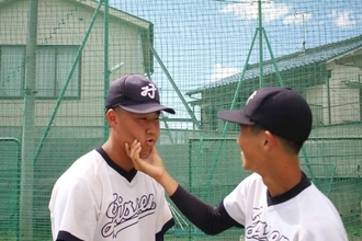 【甲子園】「夢見ていた景色だな」初出場の八王子実践が聖地で練習　矢沢陵磨主将、感無量