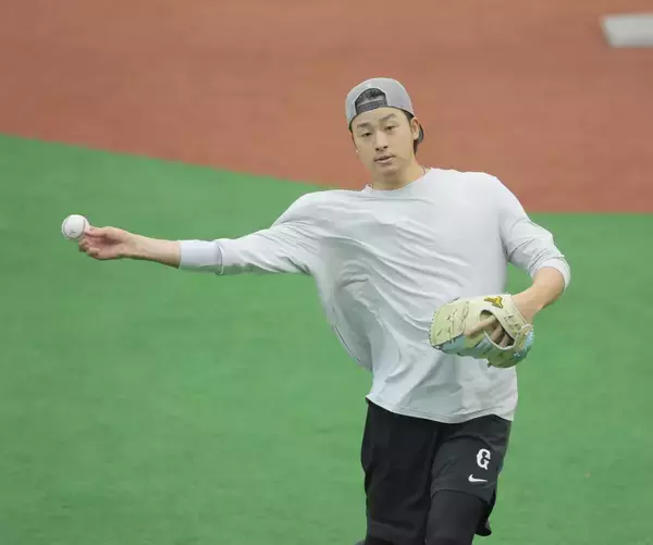 【巨人】堀田賢慎が再始動　休日返上でＧ球場へ　昨オフ“弟子入り”した大勢と「来年は２人とも１軍で、フル回転で優勝に貢献したい」