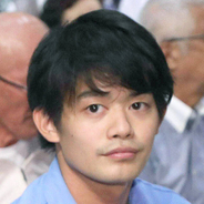 小塚崇彦さん、電動スクーターでの単独事故を報告「宙を舞うように転倒し…」左肘脱臼骨折と診断