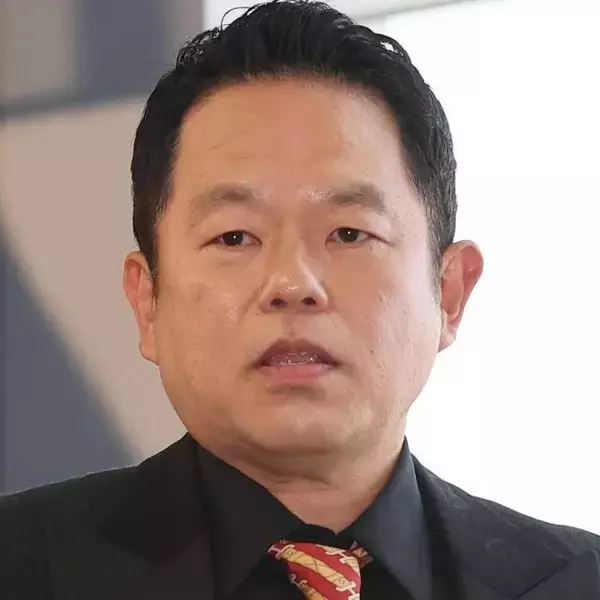 「すぐ隣でした！」ダイアン津田篤宏がＴＢＳ日曜劇場で共演女優と衝撃２ショット「加工かと」「地球と月やん」「全部伏線」