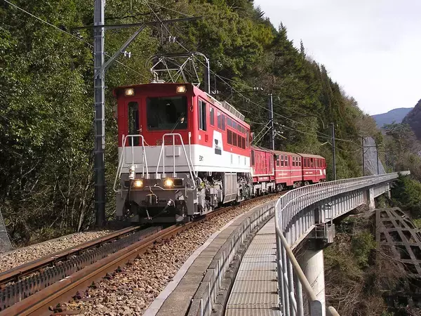 大井川鉄道「鳥塚社長がご案内するぶらり途中下車の旅～川根本町編～」を５月１日開催　大井川流域の“水・防災・観光”がテーマのインフラツーリズム