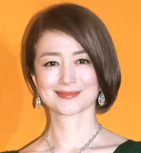 鈴木京香　生放送のビジュアル衝撃「びっくりした」「朝から」「時を超えて」「ナチュラルで…」来月５８歳