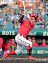 【広島】平川蓮が“初”のスタメン落ち、代打で空振り三振　新井貴浩監督「観察するのも勉強」「練習ではすごく」