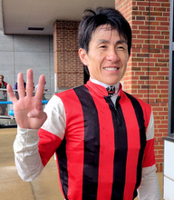 「最高の親孝行ができた」地元・函館で丹内祐次騎手が１Ｒから４連勝　８Ｒも勝利で自身最多一日５勝　