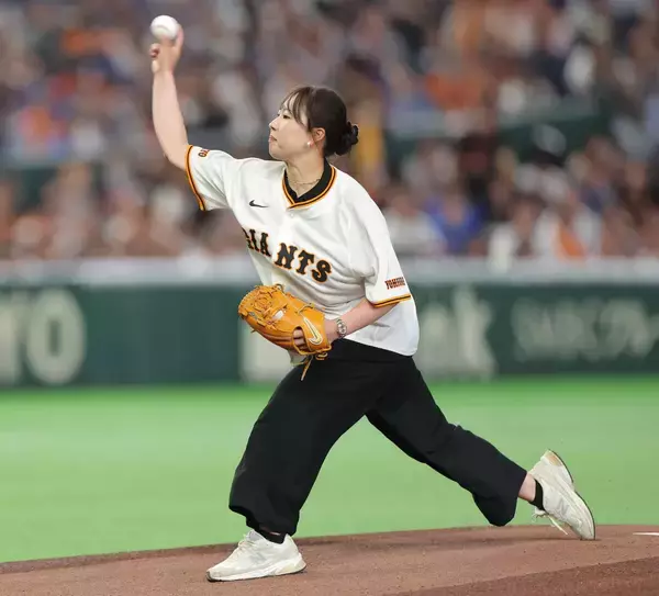 プロゴルファー竹田麗央「すごく緊張」セＣＳ第２戦でノーバウンドストライク始球式　Ｇ党で坂本ファン「カッコいい」