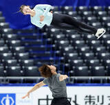 「ゆなすみ、前日練習で膝を強打し練習早退も、長岡は歩いて会場を後に…フィギュアスケート全日本選手権」の画像1