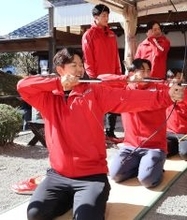 【広島】ドラフト１位・平川蓮、開幕１軍射抜く「走攻守で貢献できるように」キャンプ休日に四半的と書道体験