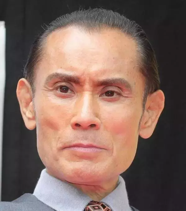 夜８時起床で「夜中２時に朝食」…片岡鶴太郎　変ぼうした現在の姿！「すごいすごいすごい！」よっちゃんが公開