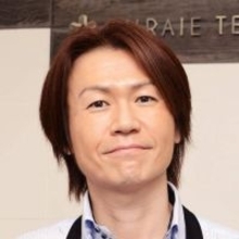 第１子誕生の城咲仁、両親と娘が対面の３世代ショット披露「少しは親孝行できたのでしょうか？」と思いこぼす