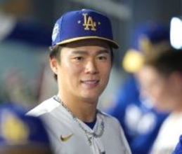 山本由伸が日本人初サイ・ヤング賞へ「すごく取りたい」　ヨッシーデーでファンに宣言