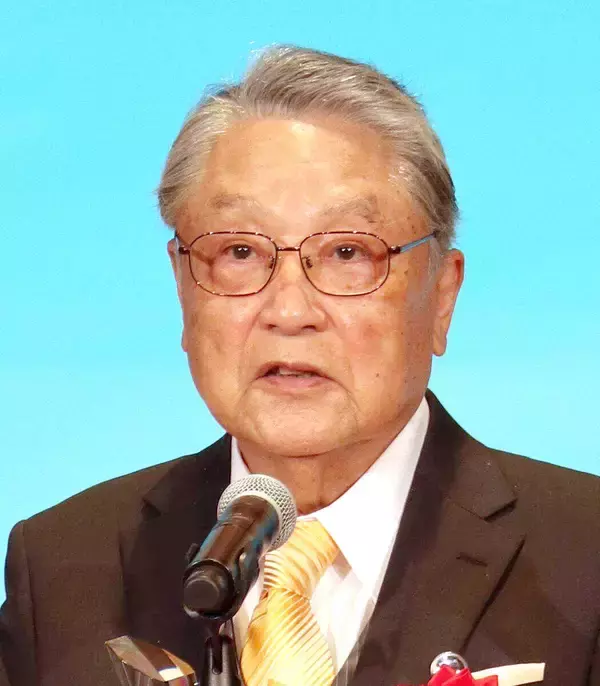 ８８歳・伊東四朗　最新姿にフォロワー驚がく「まあ」「びっくり」２ショット公開「お久しぶり」「お身体をお大切に」