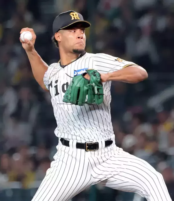 【阪神】新助っ人モレッタが悪夢の来日初被弾＆初失点…２点ビハインドから逆転した直後　８回に大城卓三に右中間席へ同点ソロ献上