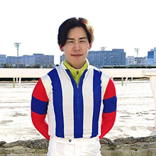 競馬女子がうらやむ美白ジョッキーの万全日焼け対策…大井競馬所属・安藤洋一騎手「日に当たると体力が奪われる」