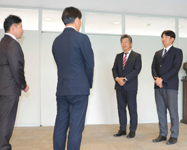 【巨人】「松井監督の所信表明も事細かく…」スカウトが感心したドラ５中大・伊藤櫂人の「人間的な魅力」…指名あいさつ