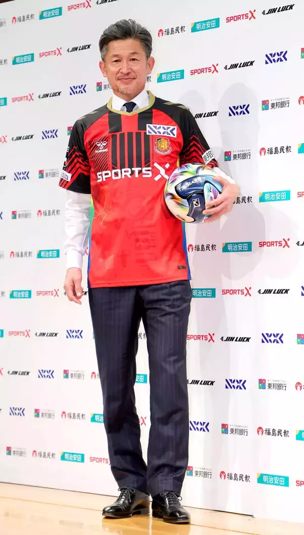 三浦知良が語った現役への思い「１分、１秒でも長く、それだけ」…担当記者の目　カズは選手の枠を超え、価値を示し続ける