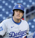 「大谷翔平の帰国時期は「分からない」ドジャースのロバーツ監督が未定強調…日本時間２３日はＯＰ戦欠場へ」の画像1