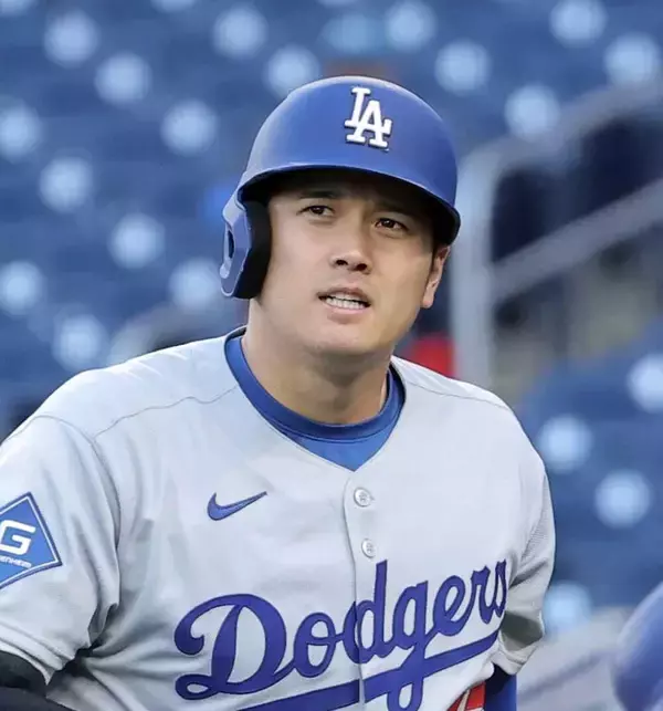大谷翔平の帰国時期は「分からない」ドジャースのロバーツ監督が未定強調…日本時間２３日はＯＰ戦欠場へ
