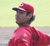 「【広島】新助っ人ターノックが２度目の登板も好投　最速１５５キロ、多彩な変化球で先発ローテ入り期待」の画像1