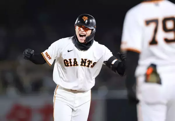 巨人・平山功太「これ、打てなかったらもう２軍かな。ほんまに最後やな」割り切って逆転Ｖ２点打