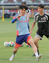 【Ｗ杯】田中碧「『お前しかいないだろう』みたいには言われました」背番号７巡る三笘薫とのやりとり明かす「また一緒に」