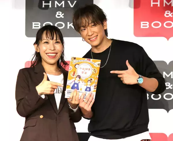 ＮＥＷＳ小山慶一郎＆みきママ、２０年連絡取らず　料理本で蘇る姉弟愛「公園で遊んでいた時の２人に戻れた。すごく幸せ」「今もこの関係でいられるのは、この本のおかげ」